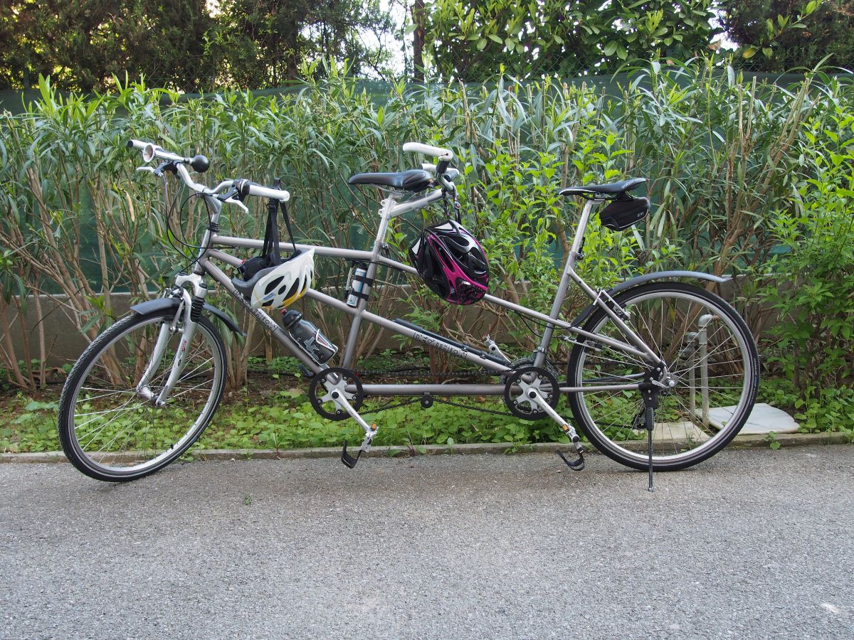 01 Preparing the Tandem at Cagnes